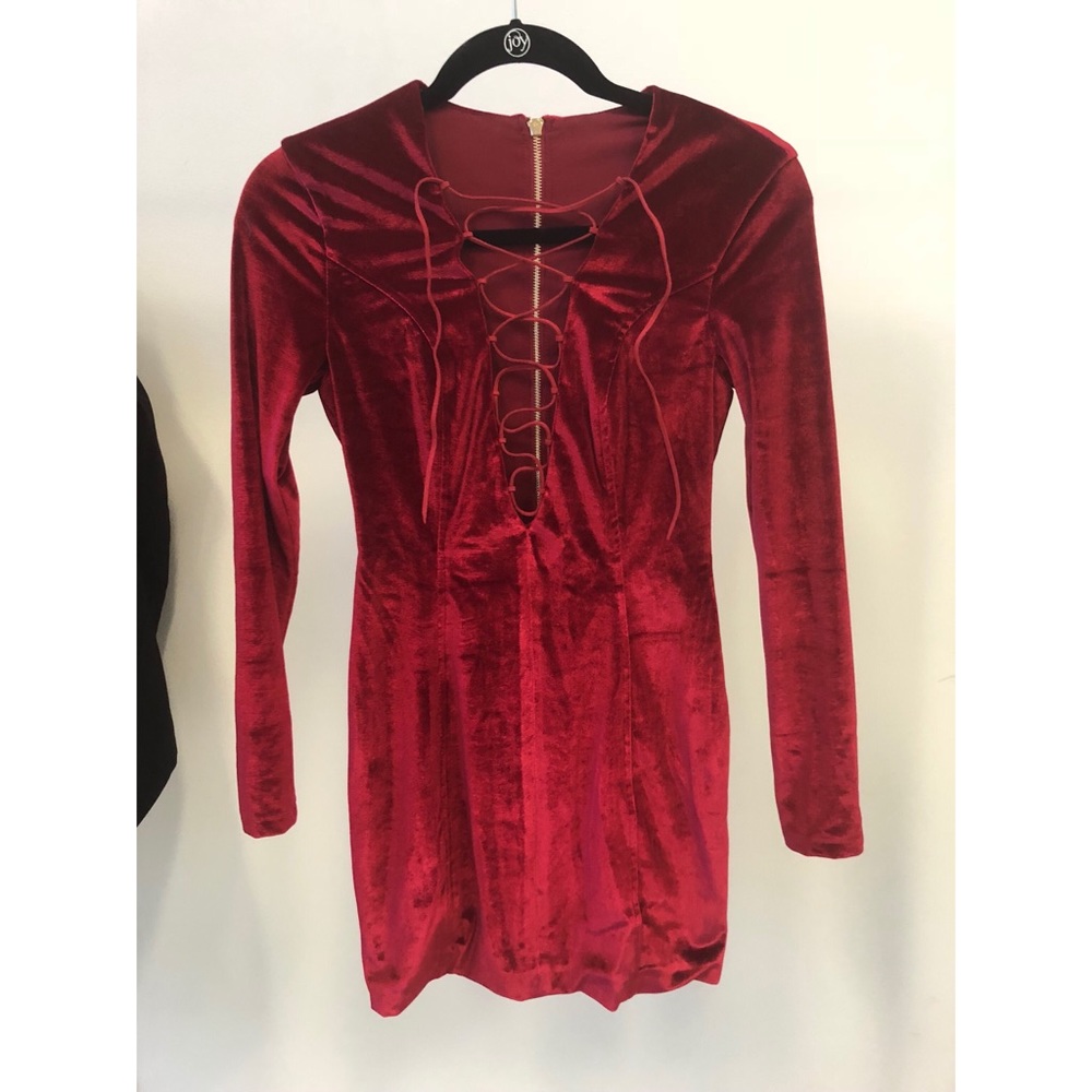 Dress - Picture 2 of 3